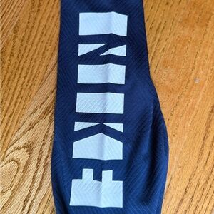 Nike Navy and White Leggings